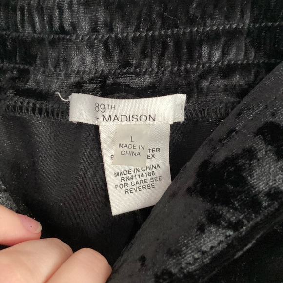 Witchy Black Velvet Pants - Picture 2 of 3